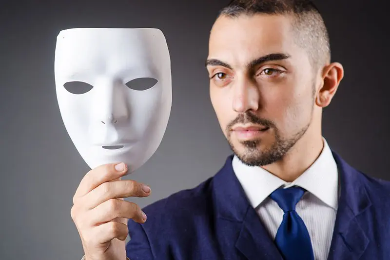 התחזות לאדם אחר התחזות לאדם אחר